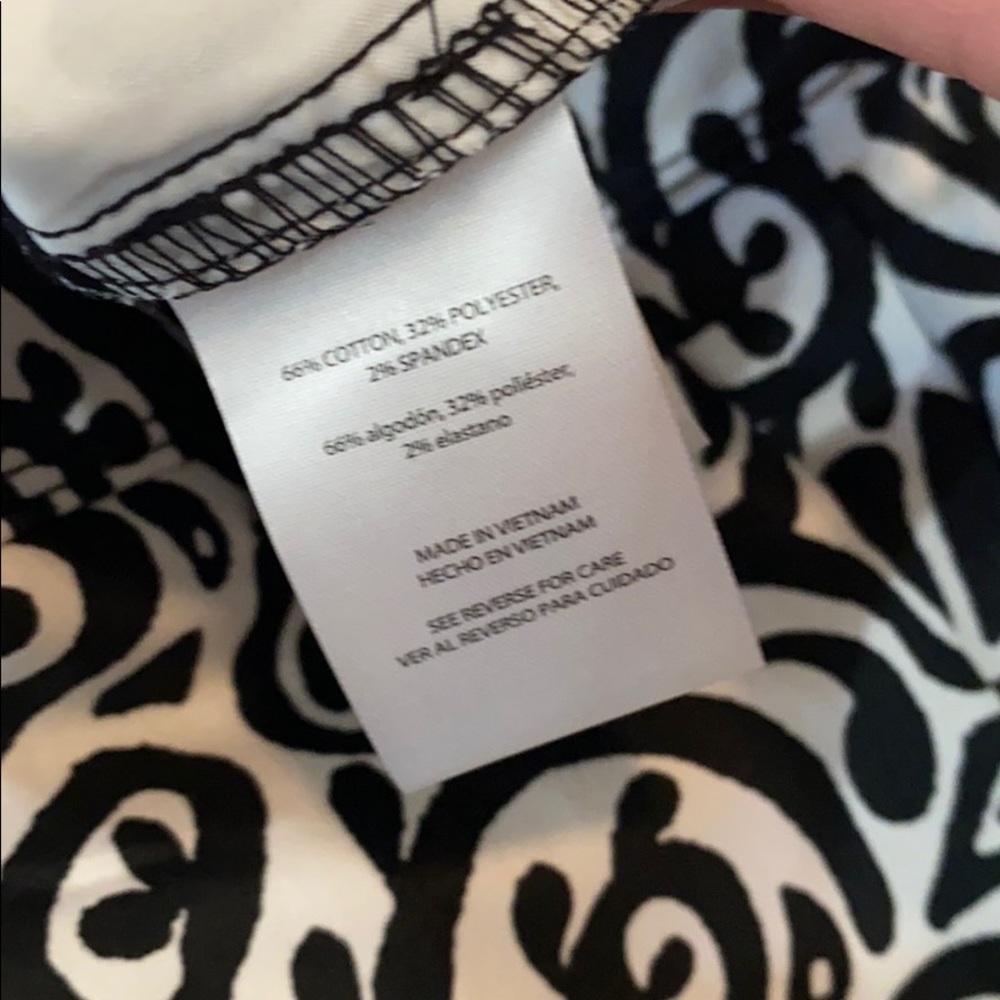 Isaac Mizrahi Women Tailored Dress Shorts - Picture 5 of 5